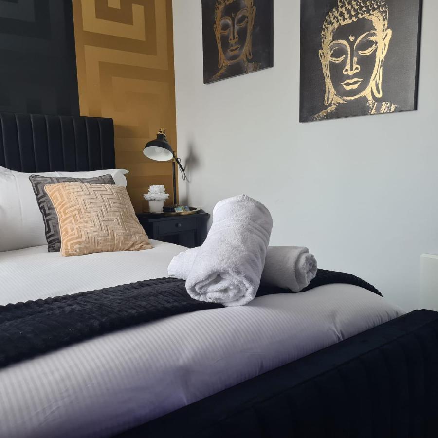 Luxury 9Ine Penthouse With Garden & Jacuzzi Apartment Birmingham Exterior photo
